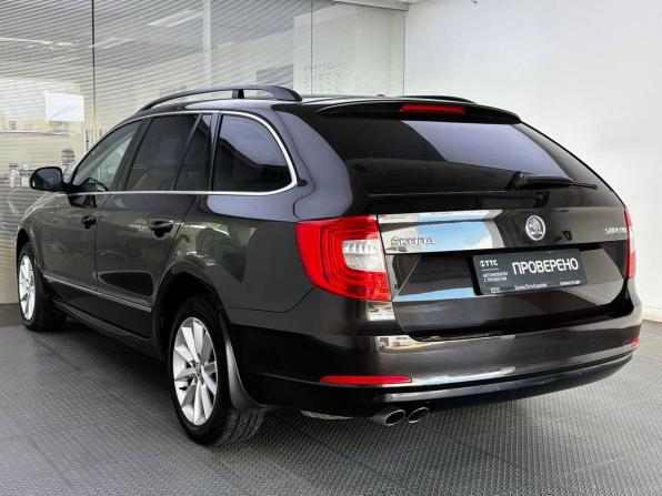 Skoda Superb II Рестайлинг с пробегом 2013 года, цена 1 390 000 рублей, 133919 км, универсал, Автокод Объявления