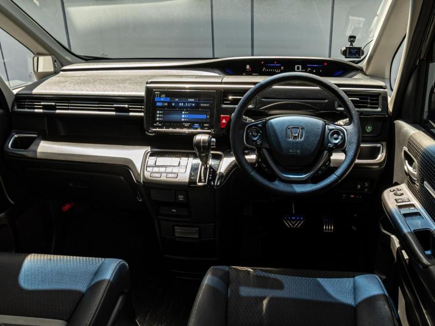 Honda Stepwgn V Рестайлинг Краснодар  - изображение 6