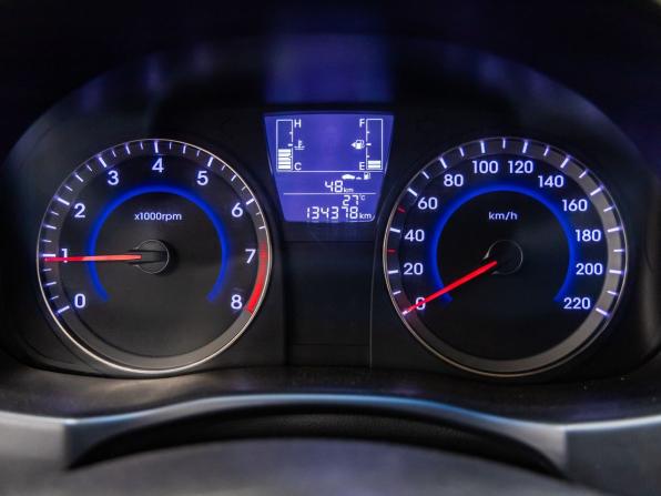 Hyundai Solaris I Рестайлинг с пробегом 2015 года, цена 788 000 рублей, 134378 км, седан, Автокод Объявления