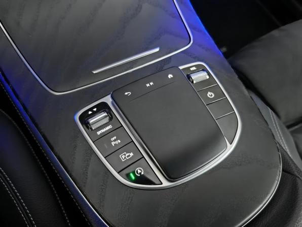 Mercedes-Benz E-Класс V (W213 S213 C238) Рестайлинг с пробегом 2020 года, цена 4 190 000 рублей, 89147 км, седан, Автокод Объявления
