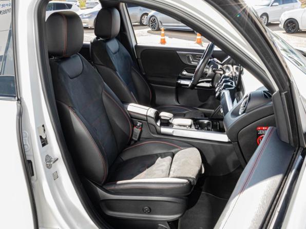 Mercedes-Benz GLB I (X247) с пробегом 2021 года, цена 3 420 000 рублей, 114171 км, внедорожник, Автокод Объявления