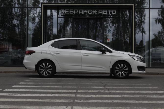 Citroen C4 II Рестайлинг с пробегом 2018 года, цена 1 190 000 рублей, 122470 км, седан, Автокод Объявления