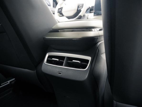 JETOUR DASHING I с пробегом 2024 года, цена 2 190 000 рублей, 33133 км, внедорожник, Автокод Объявления