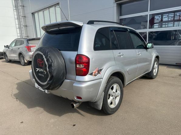 Toyota RAV4 II (XA20) Рестайлинг с пробегом 2004 года, цена 660 000 рублей, 242511 км, внедорожник, Автокод Объявления
