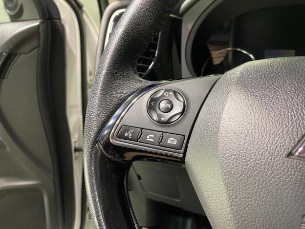 Mitsubishi Outlander III Рестайлинг 3 с пробегом 2022 года, цена 2 700 000 рублей, 68050 км, внедорожник, Автокод Объявления