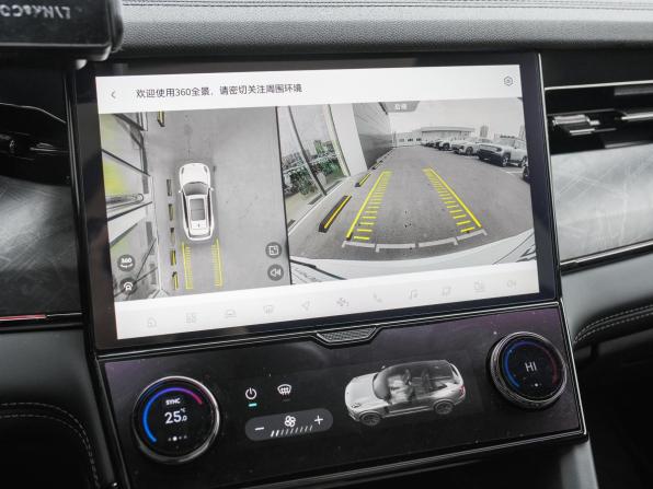 Lynk &amp; Co 09 с пробегом 2022 года, цена 4 949 000 рублей, 42443 км, внедорожник, Автокод Объявления