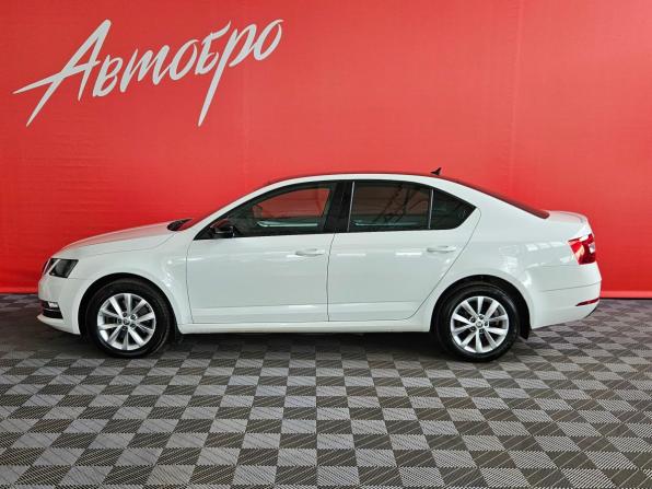 Skoda Octavia III (A7) Рестайлинг с пробегом 2017 года, цена 1 890 000 рублей, 148360 км, лифтбек, Автокод Объявления