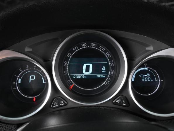 Citroen DS4 с пробегом 2013 года, цена 879 000 рублей, 70875 км, хэтчбек, Автокод Объявления