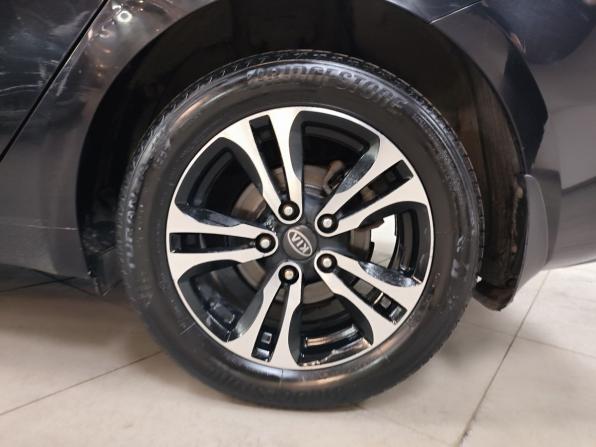 Kia Ceed II Рестайлинг с пробегом 2016 года, цена 1 029 000 рублей, 182000 км, универсал, Автокод Объявления