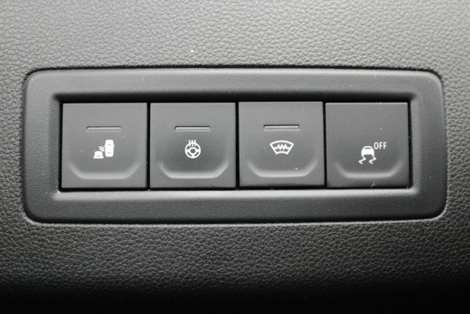Renault Arkana I с пробегом 2019 года, цена 1 550 000 рублей, 115000 км, внедорожник, Автокод Объявления