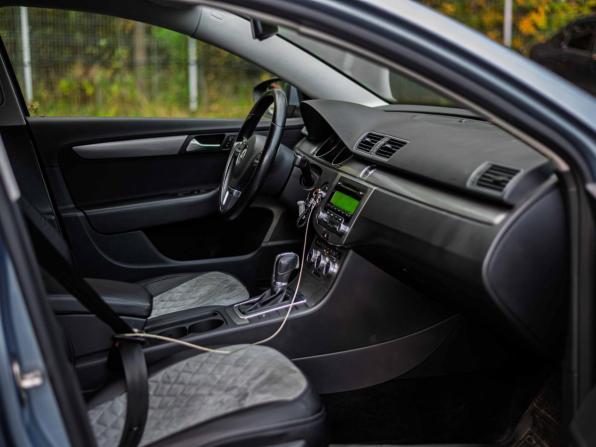 Volkswagen Passat B7 с пробегом 2013 года, цена 1 300 000 рублей, 74358 км, седан, Автокод Объявления