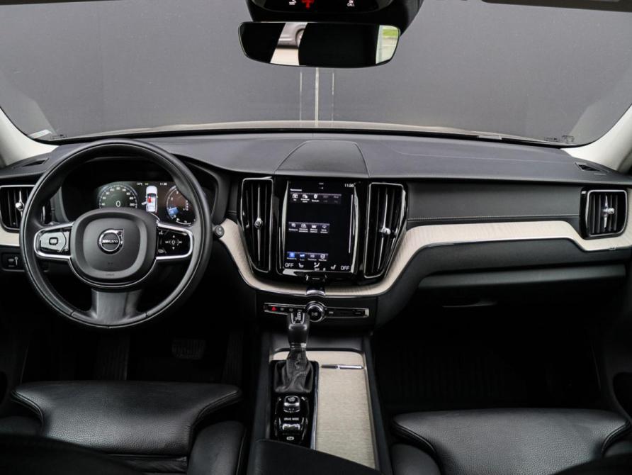 Volvo XC60 II Москва  - изображение 11
