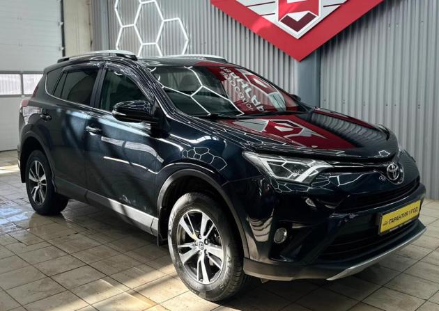 Toyota RAV4 IV (XA40) Рестайлинг с пробегом 2017 года, цена 2 410 000 рублей, 133707 км, внедорожник, Автокод Объявления