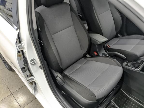 Hyundai Solaris II Рестайлинг с пробегом 2021 года, цена 1 615 000 рублей, 38798 км, седан, Автокод Объявления
