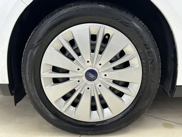 Ford Focus III Рестайлинг с пробегом 2018 года, цена 1 245 000 рублей, 81900 км, универсал, Автокод Объявления