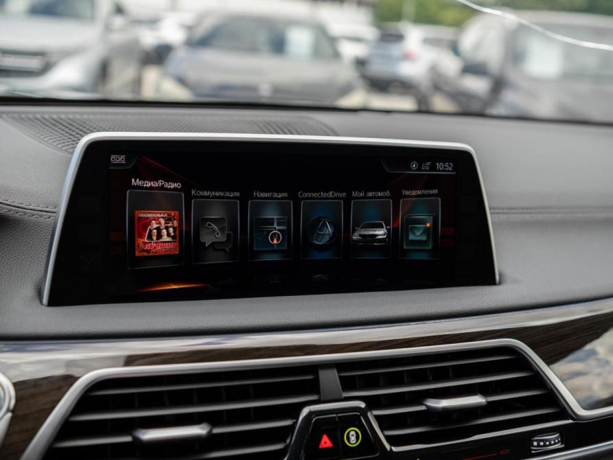 BMW 7 серии VI (G11/G12) Сочи  - изображение 16