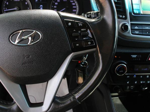 Hyundai Tucson III с пробегом 2017 года, цена 1 583 000 рублей, 177611 км, внедорожник, Автокод Объявления