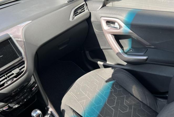 Peugeot 2008 I с пробегом 2014 года, цена 675 000 рублей, 190971 км, внедорожник, Автокод Объявления