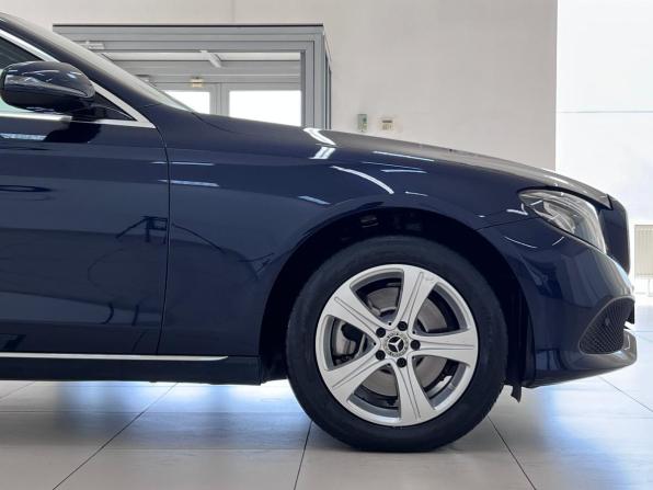 Mercedes-Benz E-Класс V (W213 S213 C238) с пробегом 2017 года, цена 2 750 000 рублей, 163536 км, седан, Автокод Объявления