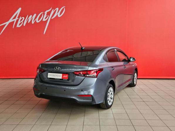 Hyundai Solaris II с пробегом 2017 года, цена 875 000 рублей, 195000 км, седан, Автокод Объявления