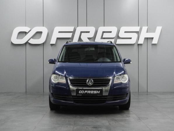 Volkswagen Touran I Рестайлинг с пробегом 2007 года, цена 919 000 рублей, 192890 км, компактвэн, Автокод Объявления