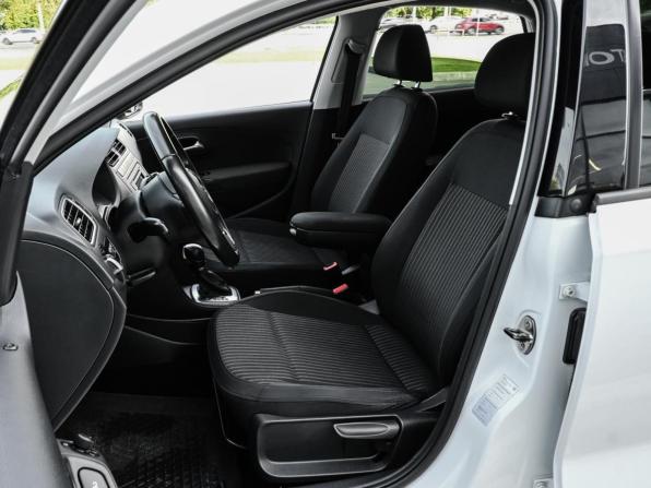 Volkswagen Polo V с пробегом 2015 года, цена 1 185 000 рублей, 97374 км, седан, Автокод Объявления