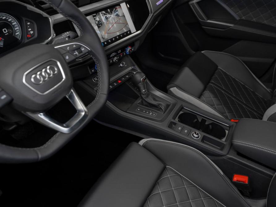 Audi Q3 II (F3) Москва  - изображение 14