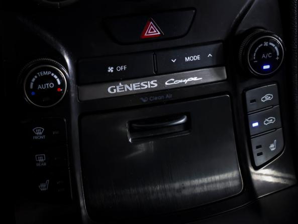 Hyundai Genesis Coupe I Рестайлинг с пробегом 2012 года, цена 1 290 000 рублей, 246000 км, купе, Автокод Объявления