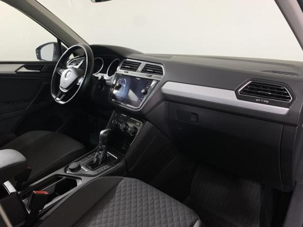 Volkswagen Tiguan II с пробегом 2018 года, цена 1 790 000 рублей, 218072 км, внедорожник, Автокод Объявления