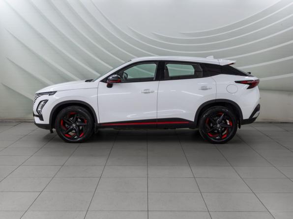 Omoda C5 I с пробегом 2024 года, цена 1 698 000 рублей, 54104 км, внедорожник, Автокод Объявления