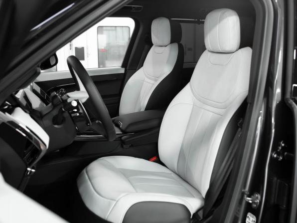 Land Rover Range Rover Sport III с пробегом 2026 года, цена 17 800 000 рублей, 30 км, внедорожник, Автокод Объявления