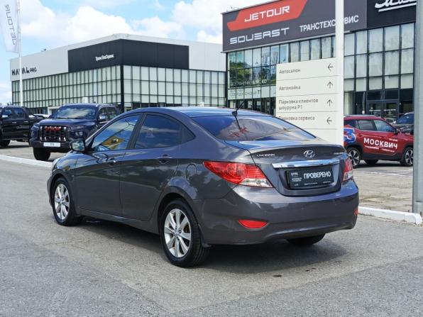 Hyundai Solaris I с пробегом 2013 года, цена 670 000 рублей, 252499 км, седан, Автокод Объявления