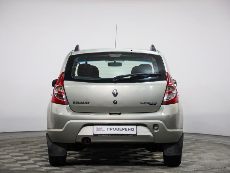 Renault Sandero I Санкт-Петербург  - изображение 6