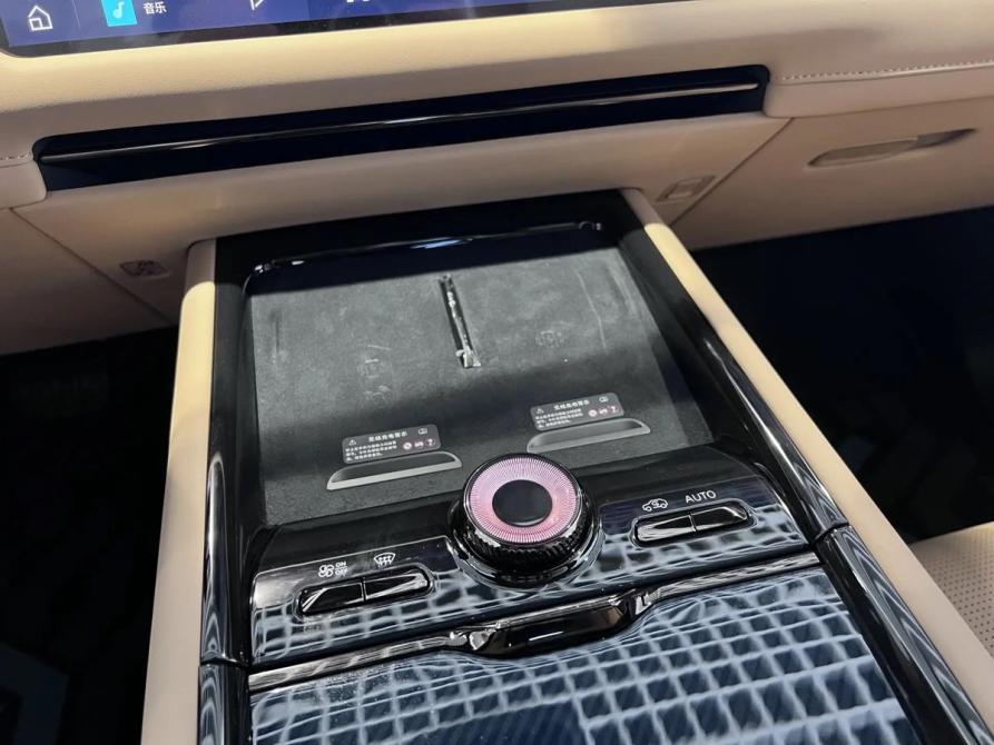 Lynk &amp; Co 900 Санкт-Петербург  - изображение 18