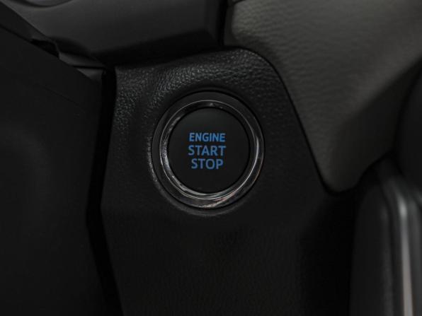 Toyota RAV4 V (XA50) с пробегом 2021 года, цена 4 169 000 рублей, 29204 км, внедорожник, Автокод Объявления