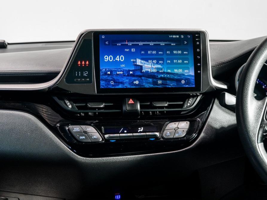Toyota C-HR I Рестайлинг Чита  - изображение 12