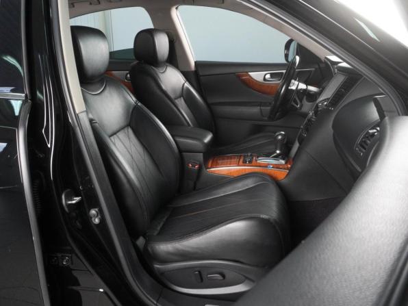 Infiniti QX70 с пробегом 2015 года, цена 2 650 000 рублей, 178793 км, внедорожник, Автокод Объявления