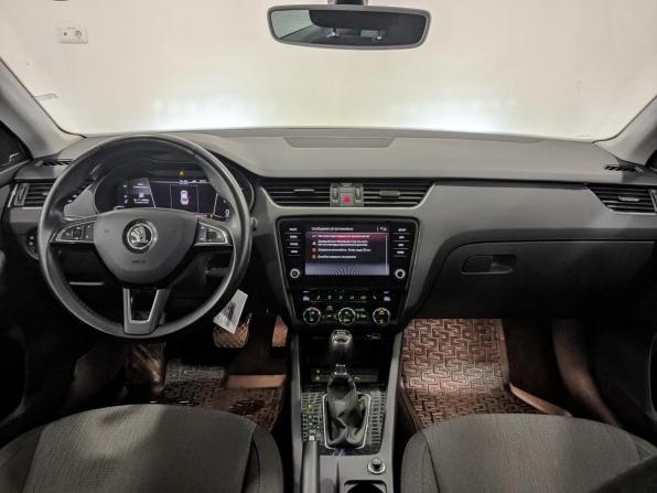 Skoda Octavia III (A7) Рестайлинг с пробегом 2020 года, цена 1 965 000 рублей, 137170 км, лифтбек, Автокод Объявления