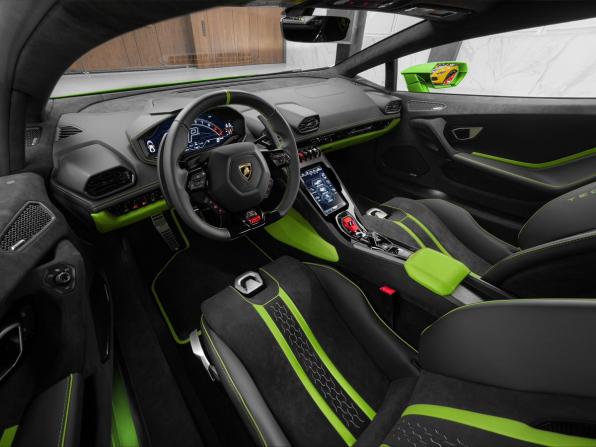 Lamborghini Huracán I Рестайлинг с пробегом 2024 года, цена 36 700 000 рублей, 477 км, купе, Автокод Объявления
