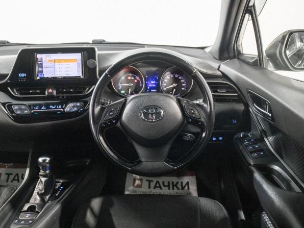 Toyota C-HR I с пробегом 2017 года, цена 1 739 500 рублей, 131802 км, внедорожник, Автокод Объявления