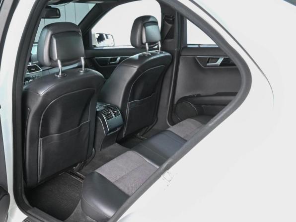 Mercedes-Benz C-Класс III (W204) Рестайлинг с пробегом 2011 года, цена 1 380 000 рублей, 284224 км, седан, Автокод Объявления