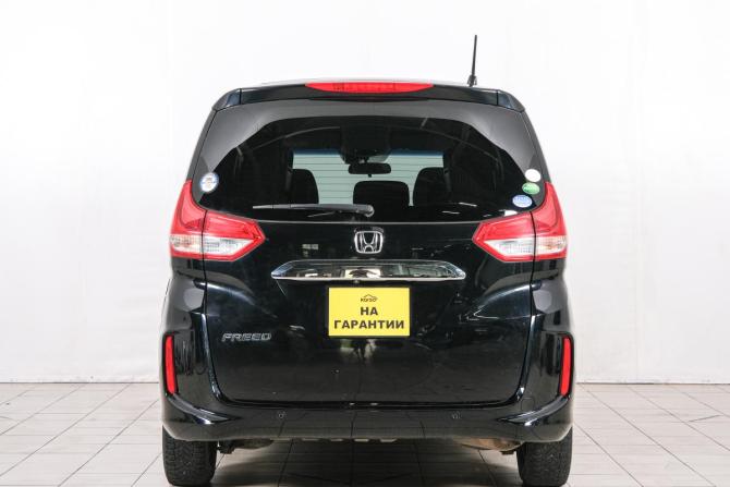 Honda Freed II Рестайлинг с пробегом 2020 года, цена 1 449 000 рублей, 147000 км, компактвэн, Автокод Объявления