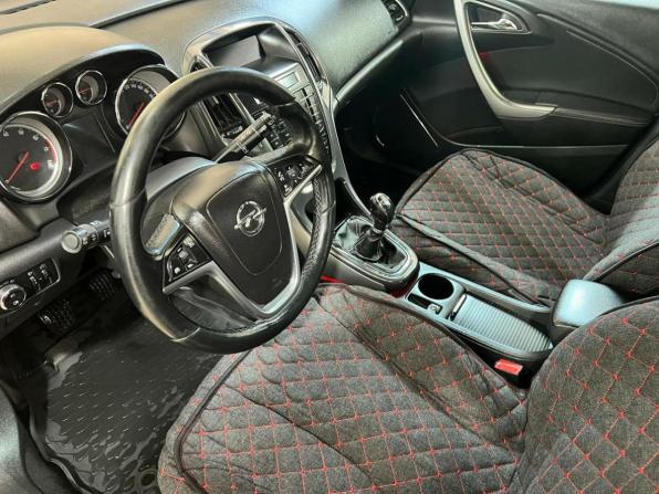 Opel Astra J с пробегом 2011 года, цена 612 850 рублей, 221866 км, хэтчбек, Автокод Объявления