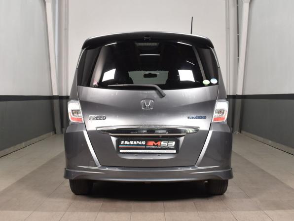 Honda Freed I Рестайлинг с пробегом 2012 года, цена 949 995 рублей, 186895 км, компактвэн, Автокод Объявления