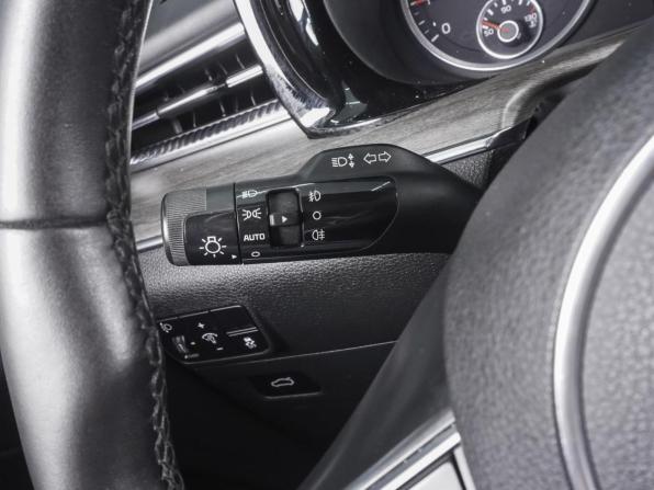 Kia K5 III с пробегом 2021 года, цена 1 850 000 рублей, 207654 км, седан, Автокод Объявления