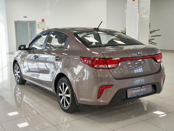 Kia Rio IV с пробегом 2018 года, цена 1 391 000 рублей, 77795 км, седан, Автокод Объявления
