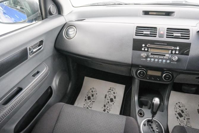 Suzuki Swift III с пробегом 2009 года, цена 459 000 рублей, 188000 км, хэтчбек, Автокод Объявления