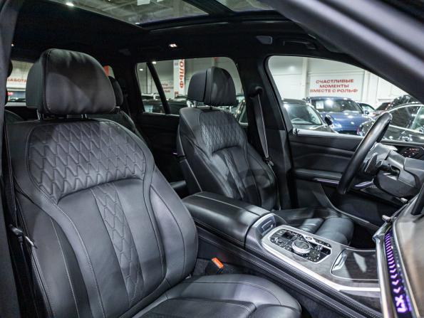 BMW X7 I (G07) Рестайлинг с пробегом 2022 года, цена 10 790 000 рублей, 119491 км, внедорожник, Автокод Объявления