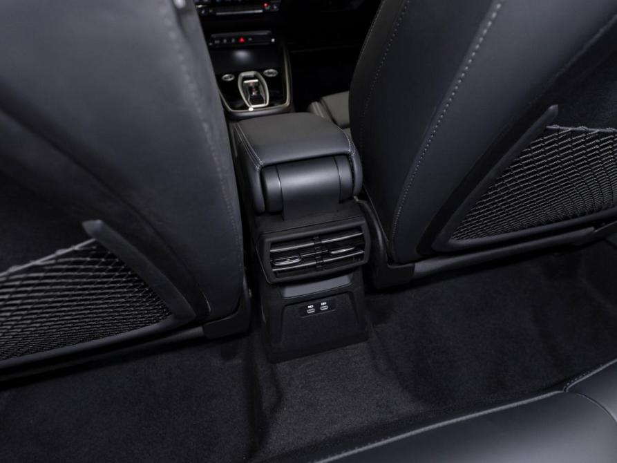 Audi A3 IV (8Y) Рестайлинг Москва  - изображение 14