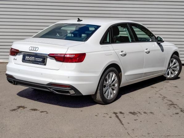 Audi A4 V (B9) Рестайлинг с пробегом 2022 года, цена 3 655 000 рублей, 43272 км, седан, Автокод Объявления